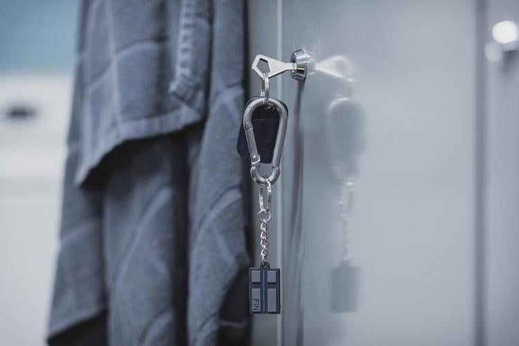 HIENOMERKKI MARK Thin Blue Line, key ring