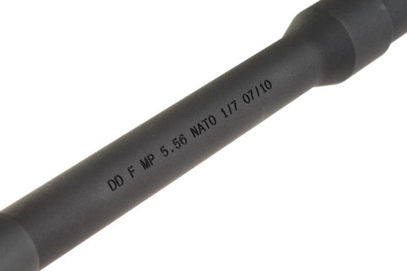 Madbull Daniel Defense lisensoitu M4A1 ulkopiippu(14.5 tuumaa)